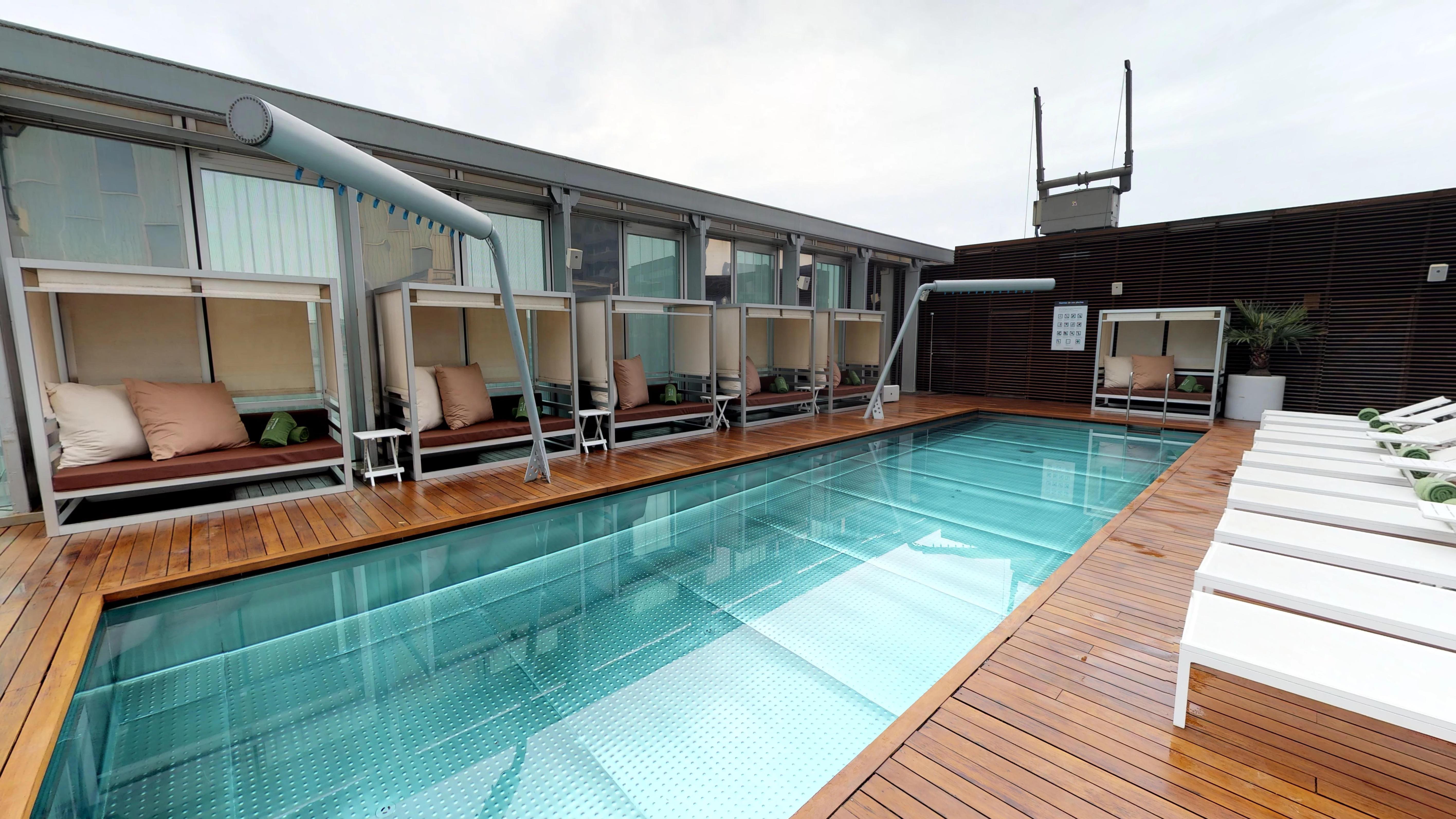 Melia Barcelona Sky 4* Sup Hotel Exterior photo