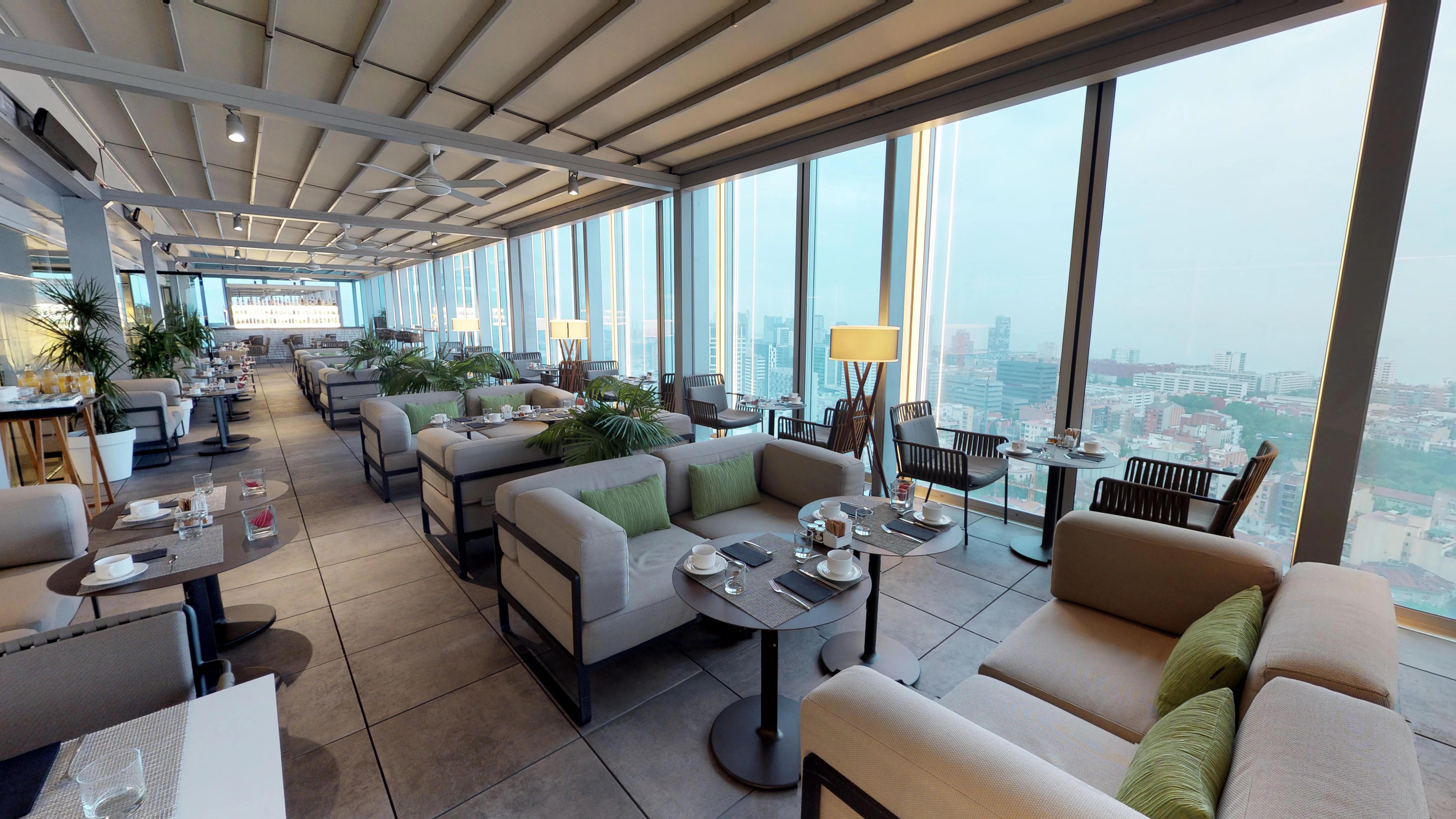 Melia Barcelona Sky 4* Sup Hotel Exterior photo