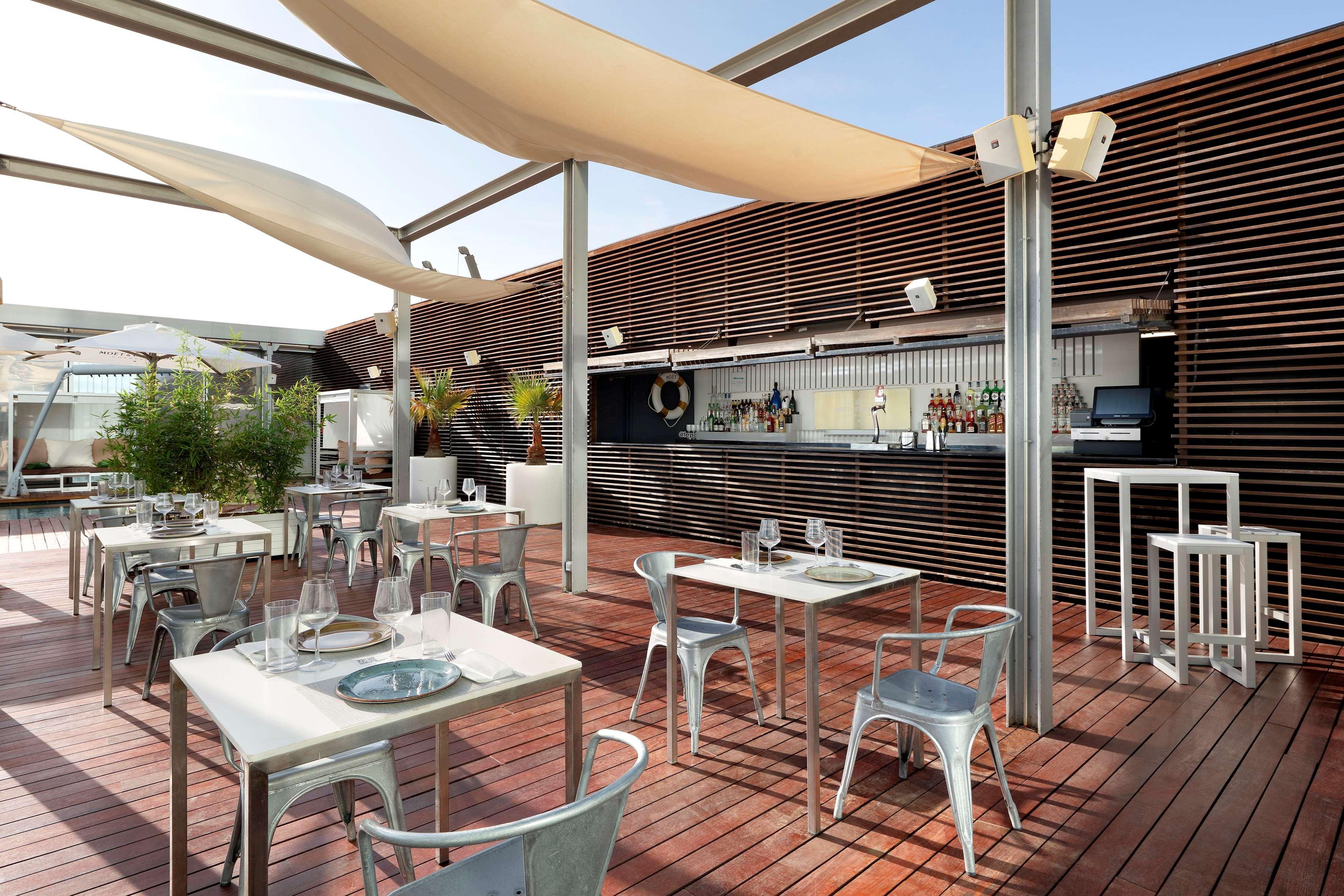 Melia Barcelona Sky 4* Sup Hotel Exterior photo